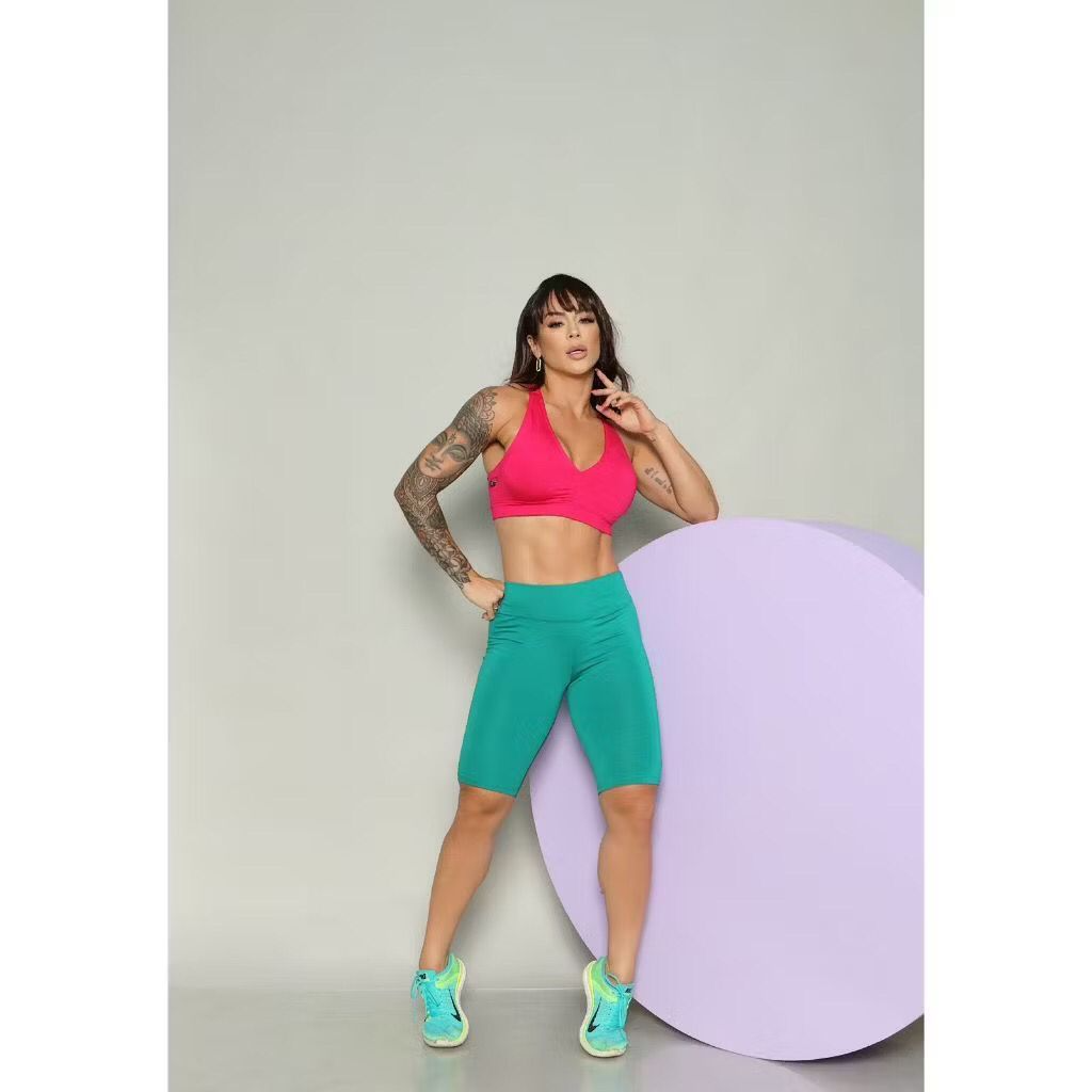 Bermuda Ciclista Feminina Suplex Fitness – Básica Lisa, Academia, Pilates e Plus Size - Imagem 4