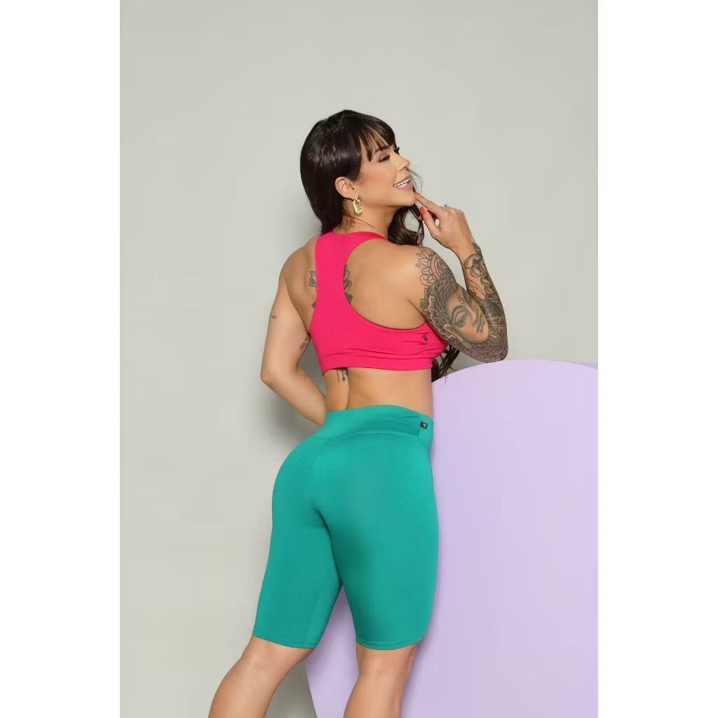 Bermuda Ciclista Feminina Suplex Fitness – Básica Lisa, Academia, Pilates e Plus Size - Imagem 5