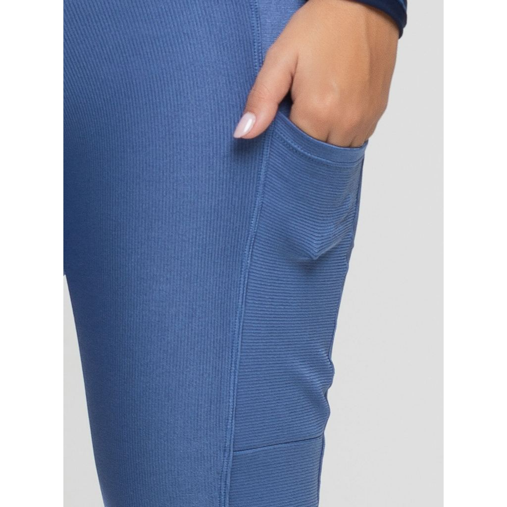 Calça Legging Feminina Vicbela Canelada com Bolsos Laterais – Moda Fitness Academia - Imagem 5
